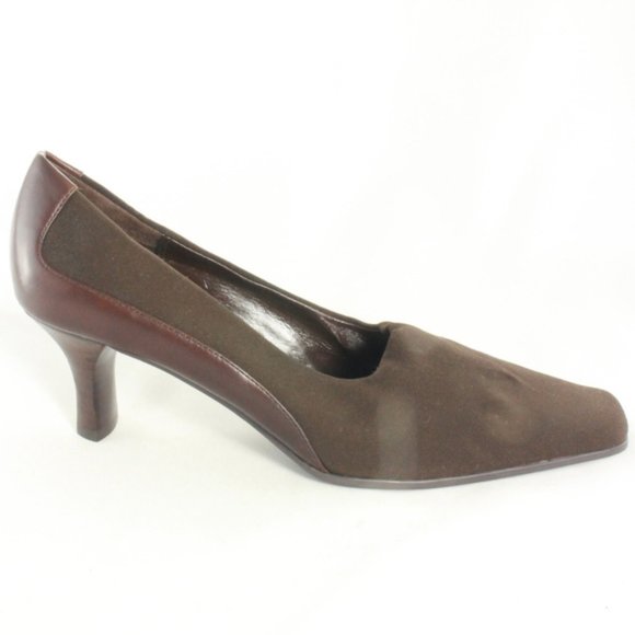 Circa Joan & David Brown Leather Shoes - Picture 5 of 8